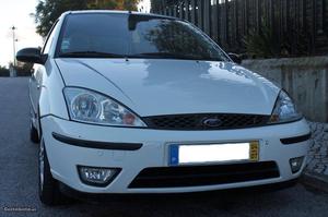 Ford Focus 1.8 TDCI Sport Van Julho/04 - à venda -