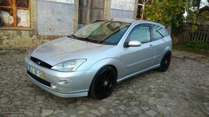 Ford Focus 1.8 TDDI Van Outubro/00 - à venda - Comerciais /