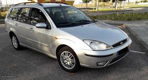 Ford Focus SW 1.8 TDCi Fevereiro/02 - à venda - Ligeiros