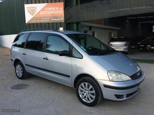 Ford Galaxy 1.9 TDI GHIA Dezembro/00 - à venda - Monovolume