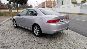 Honda Accord 2.0 ivtec 155cv Abril/03 - à venda - Ligeiros