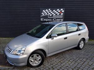 Honda Stream 1.7 Vtec 7 Lugares Abril/03 - à venda -