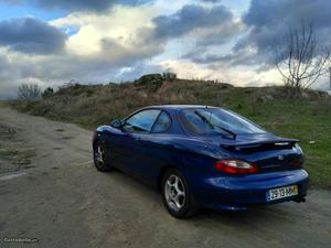 Hyundai Coupe 1.6 RD1 Dezembro/98 - à venda - Descapotável