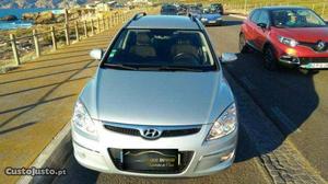 Hyundai i30 CW STYLE CRDI (115CV) Maio/08 - à venda -