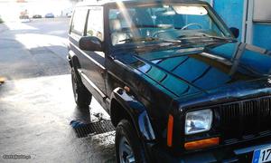 Jeep Cherokee XJ Sport Março/00 - à venda - Pick-up/