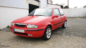 Mazda 121 Fiesta 1.2 Assistida Setembro/96 - à venda -