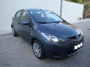 Mazda 2 1.3 - A/C - km Abril/10 - à venda - Ligeiros