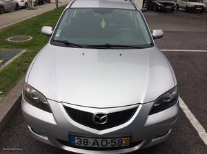 Mazda 3 1.6cc 110cv diesel Agosto/05 - à venda - Ligeiros