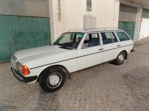 Mercedes-Benz 300TD W123 Junho/84 - à venda - Ligeiros