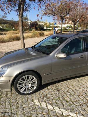 Mercedes-Benz C 270 Carrinha Julho/03 - à venda - Ligeiros