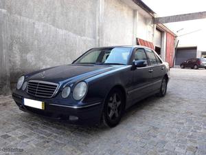 Mercedes-Benz E 270 cdi, Avantgarde Janeiro/00 - à venda -