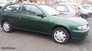 Nissan Almera 3 portas Abril/96 - à venda - Ligeiros