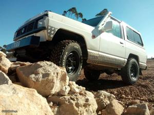 Nissan Patrol 260 Junho/90 - à venda - Pick-up/