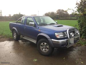 Nissan Pick Up 2.5 Julho/99 - à venda - Pick-up/