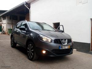 Nissan Qashqai 1.5 IRREPREENSÍVEL Abril/14 - à venda -