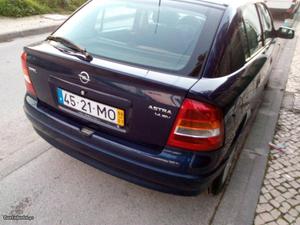 Opel Astra 1.4 i 16 val Janeiro/99 - à venda - Ligeiros
