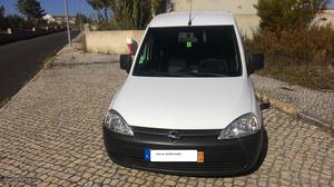 Opel Combo cdti com ac Novembro/09 - à venda - Comerciais /