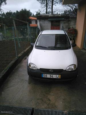 Opel Corsa 1.7 d Maio/97 - à venda - Ligeiros Passageiros,