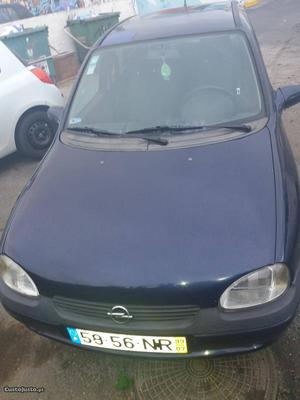 Opel Corsa 5p Maio/99 - à venda - Ligeiros Passageiros,