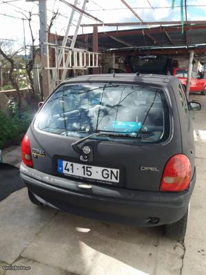 Opel Corsa Opel Corsa B 1.2 Setembro/97 - à venda -