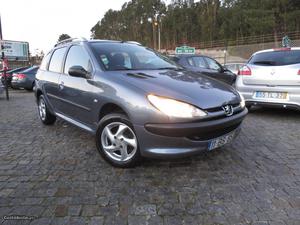 Peugeot 206 SW 1.4 HDi Junho/06 - à venda - Ligeiros