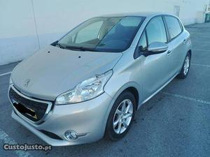 Peugeot  VTi Active 82cv Setembro/13 - à venda -