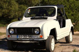Renault 4 JP4 Dezembro/84 - à venda - Ligeiros Passageiros,