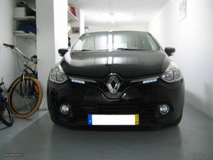 Renault Clio 1.2 Dynamic Maio/15 - à venda - Ligeiros