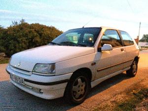 Renault Clio 1.4 RTI Dezembro/93 - à venda - Ligeiros
