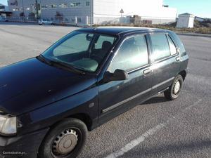 Renault Clio Clio 1 Março/93 - à venda - Ligeiros