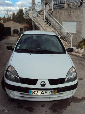 Renault Clio II Julho/05 - à venda - Comerciais / Van,