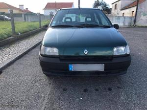 Renault Clio RL 1.2 Energy Novembro/93 - à venda - Ligeiros