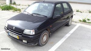 Renault Clio cv Baccara Outubro/94 - à venda -