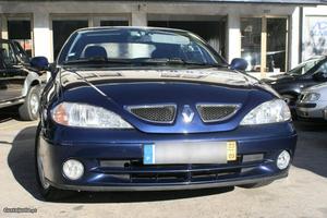 Renault Mégane 1.4 Cabrio Setembro/03 - à venda -