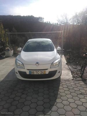 Renault Mégane 1.5 DCI Agosto/10 - à venda - Ligeiros