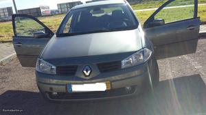 Renault Mégane 1.5 dci Junho/03 - à venda - Ligeiros