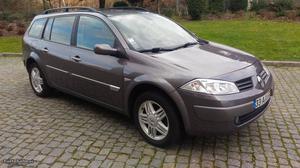 Renault Mégane 1.5Dci 100cv Maio/05 - à venda - Ligeiros