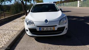 Renault Mégane 110 dci Maio/10 - à venda - Ligeiros