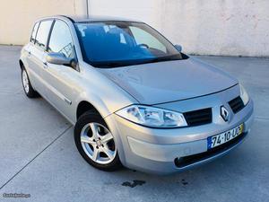 Renault Mégane Diesel 5lug 5p  Janeiro/03 - à venda -