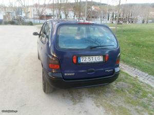 Renault Scénic 1.9 dti Junho/98 - à venda - Ligeiros