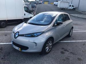 Renault Zoe Zen 22kwh Abril/15 - à venda - Ligeiros