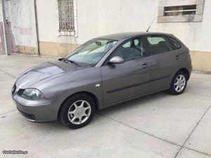 Seat Ibiza 1.2 Maio/02 - à venda - Ligeiros Passageiros,