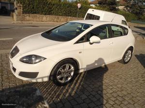 Seat Leon 1.6 tdi 105 cv Abril/10 - à venda - Ligeiros