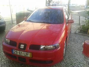 Seat Leon 1.9 Tdi 110cv kit Fr Maio/00 - à venda - Ligeiros