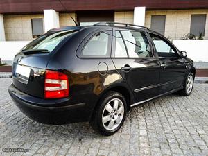 Skoda Fabia 1.4TDI SPORT C/novo Setembro/05 - à venda -