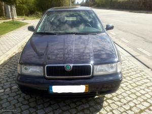 Skoda Octavia 1.9tdi 110cv Julho/98 - à venda - Ligeiros