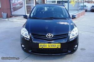 Toyota Auris 1.33VVT-i 100Cv 5P Janeiro/12 - à venda -