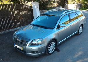 Toyota Avensis 2.0 D4D Julho/07 - à venda - Ligeiros