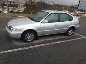 Toyota Corolla Hachback Novembro/00 - à venda - Ligeiros