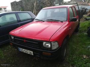 Toyota Hilux 2.4D 4x2 Janeiro/93 - à venda - Ligeiros